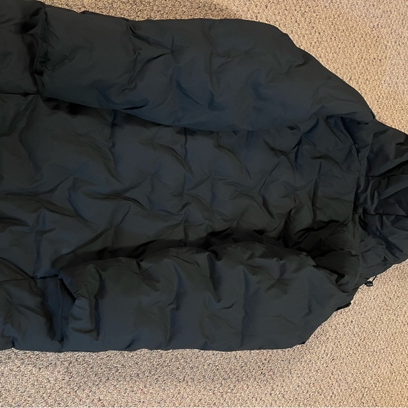 Stormtech Black Puffer Outerwear - Picture 5 of 5